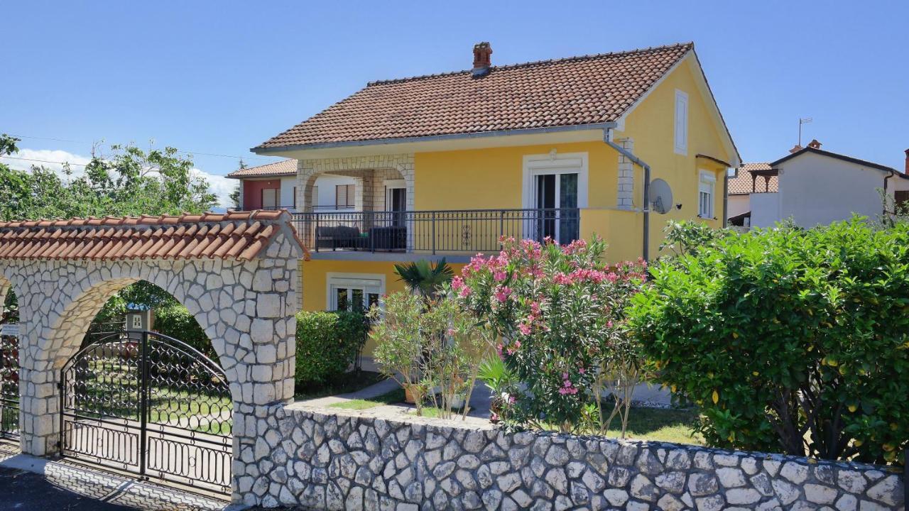 Holiday House Holek Šilo Εξωτερικό φωτογραφία